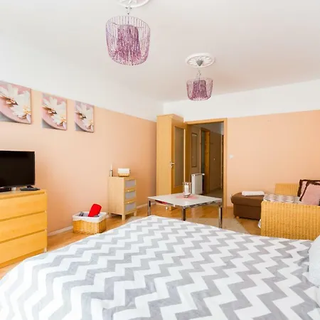 Acacia Studio Budapest