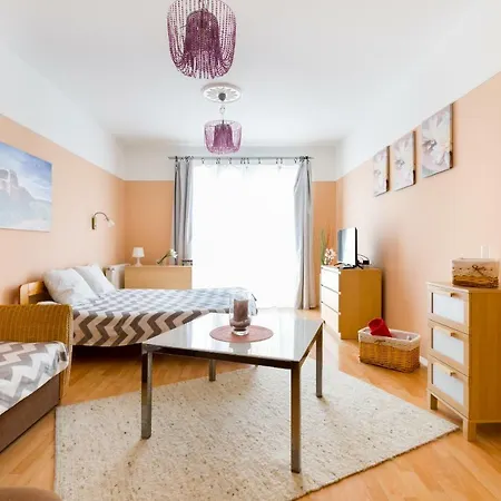 Acacia Studio Apartment
